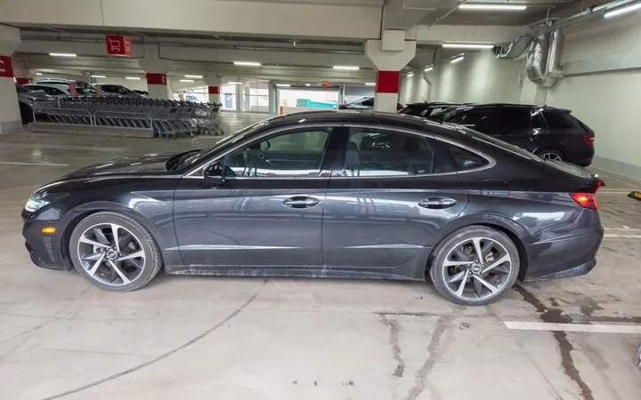 Hyundai SONATA