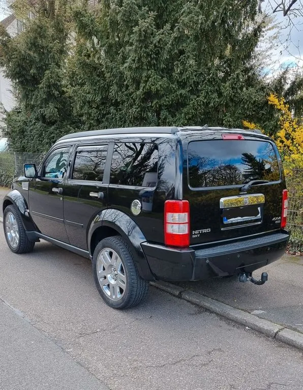 Dodge Nitro