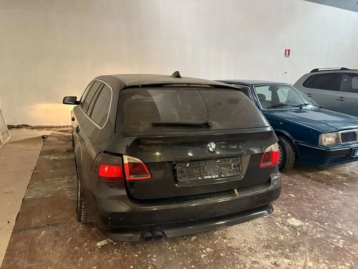 BMW 525