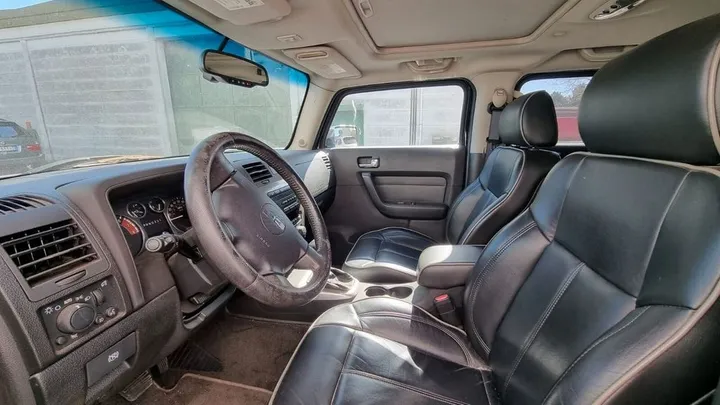 Hummer H3