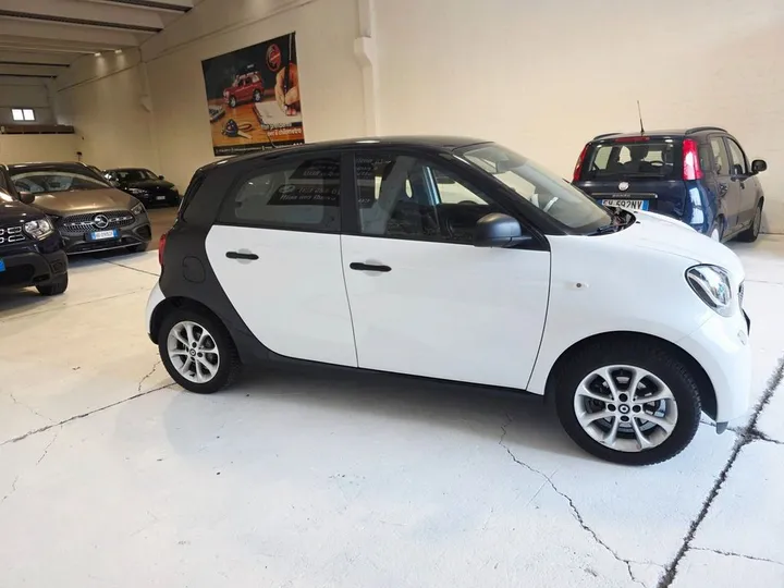 Smart ForFour