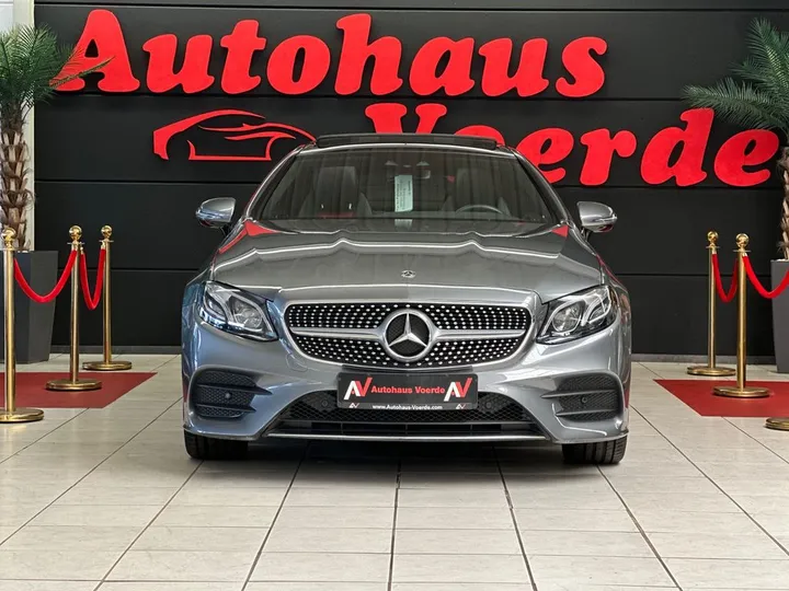 Mercedes-Benz E 220