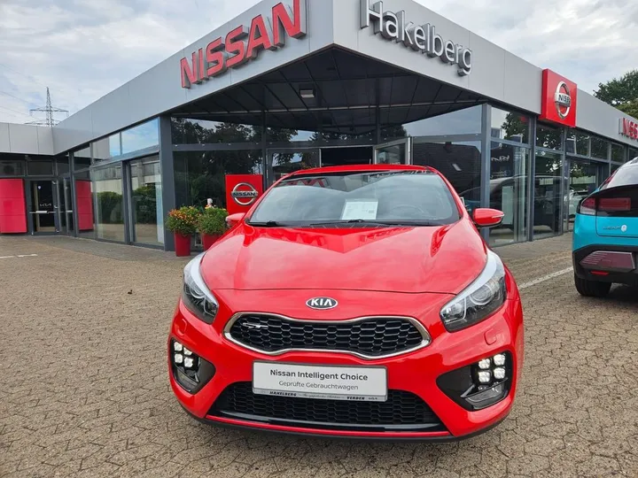Kia pro cee'd / ProCeed