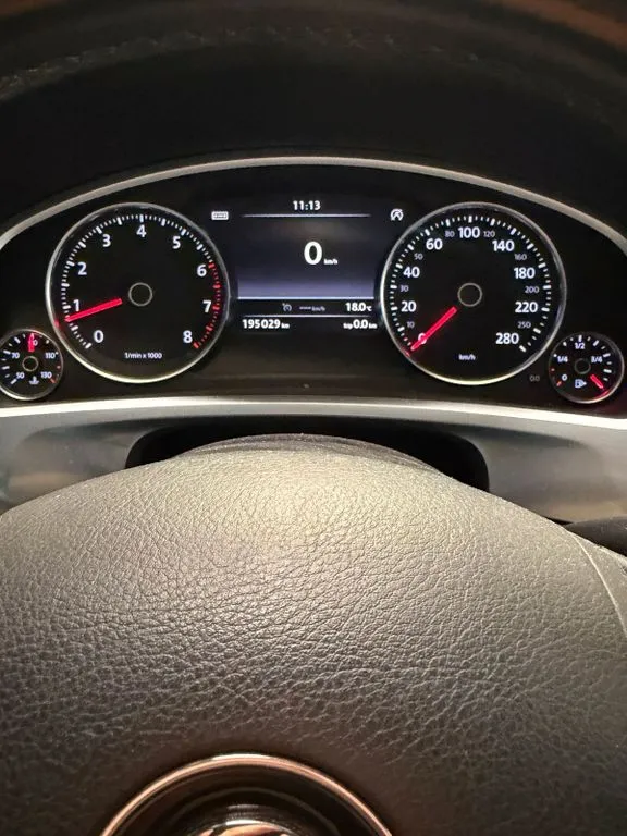 Volkswagen Touareg