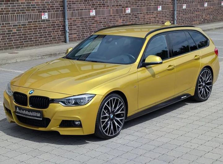 BMW 320