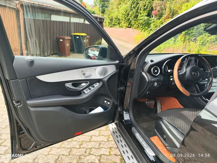 Mercedes-Benz GLC 250