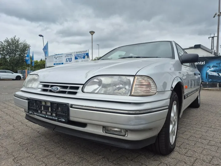 Ford Scorpio
