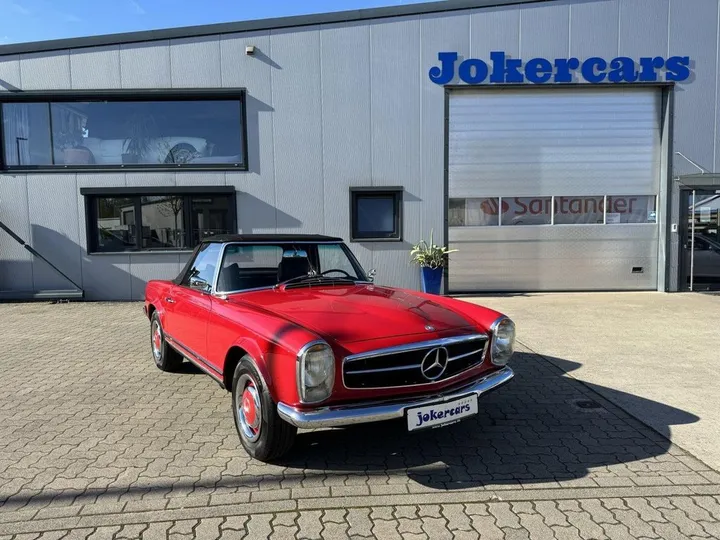 Mercedes-Benz SL 230