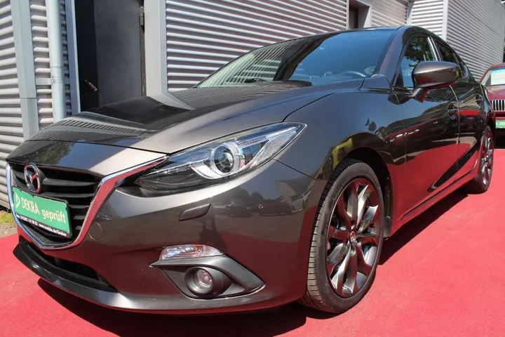Mazda 3