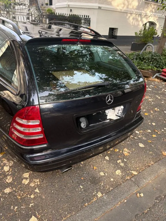 Mercedes-Benz C 180