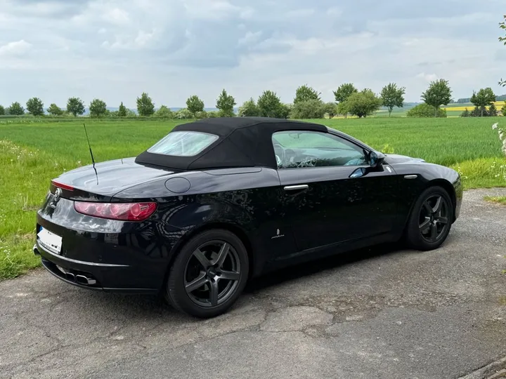 Alfa Romeo Spider