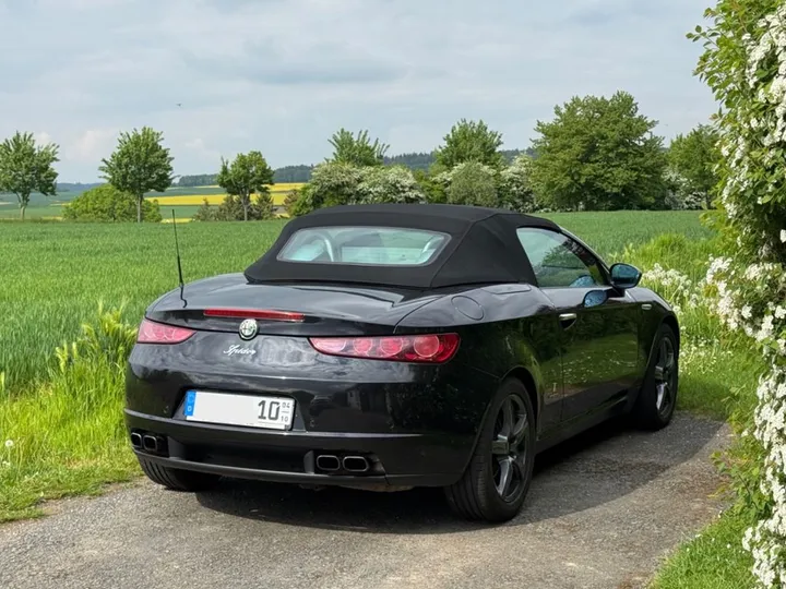 Alfa Romeo Spider
