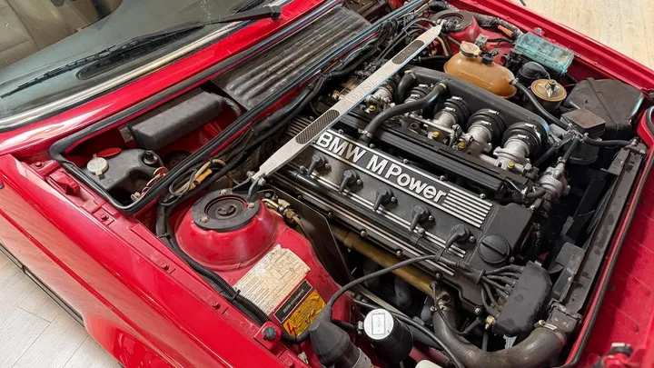 BMW M6
