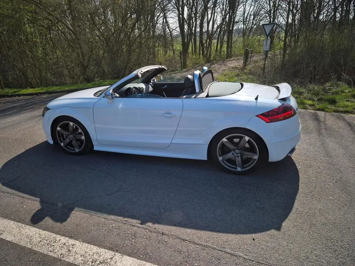 Audi TTS