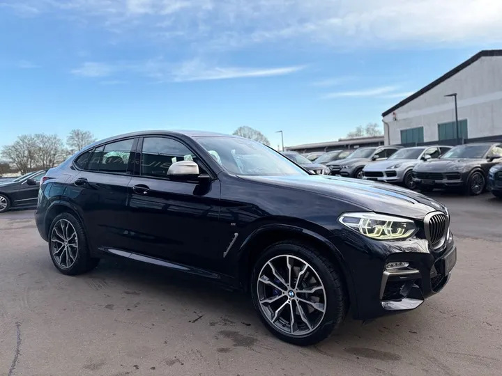 BMW X4 M40
