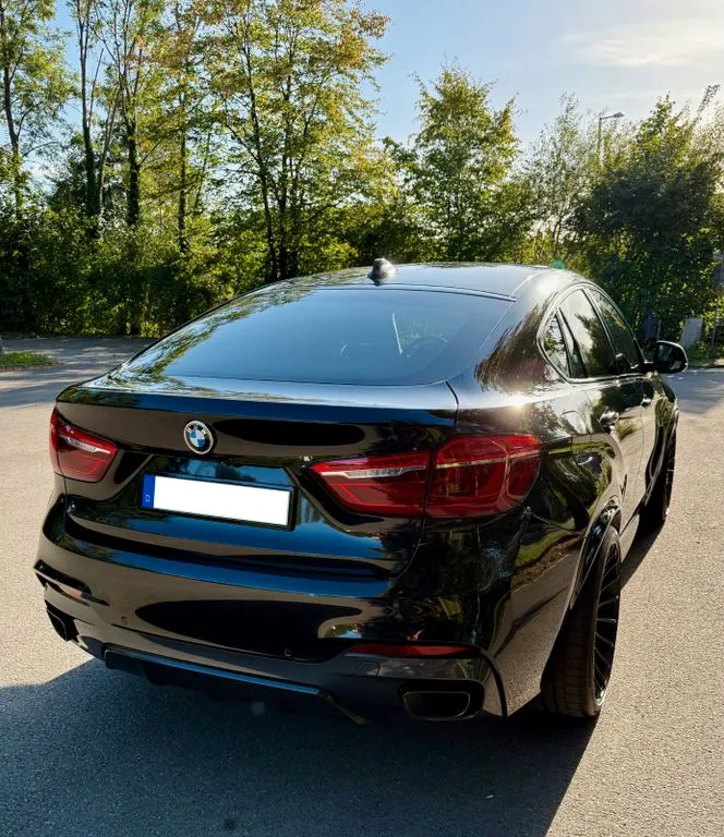 BMW X6 M50
