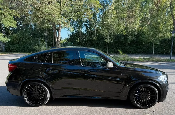 BMW X6 M50