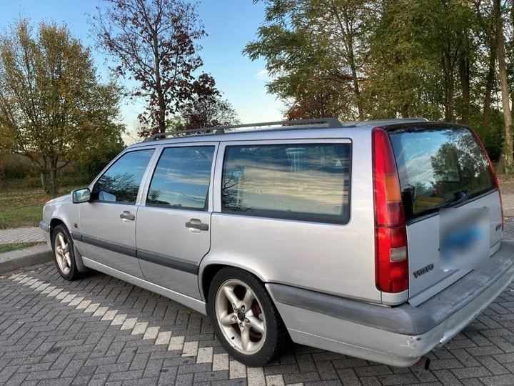 Volvo 850