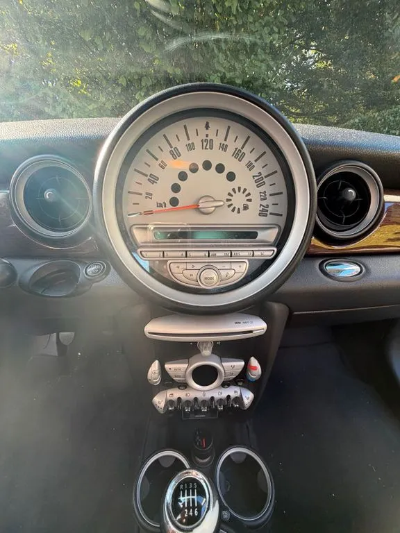 MINI Cooper D