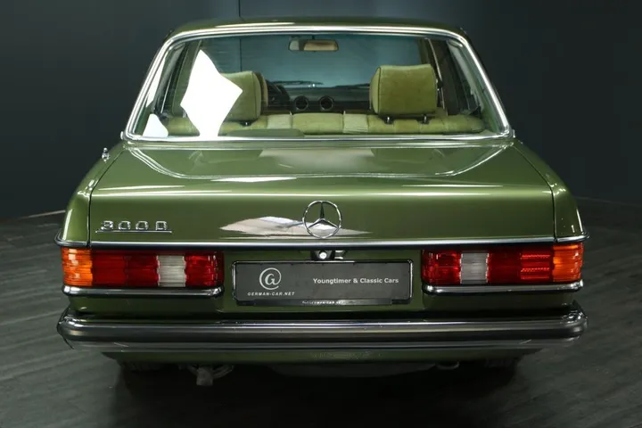 Mercedes-Benz 300