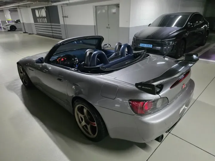Honda S2000