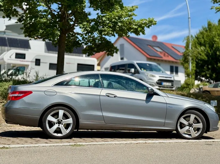 Mercedes-Benz E 350