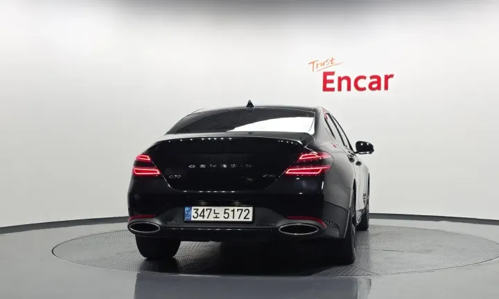 Genesis G70