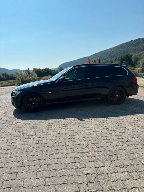 BMW 325