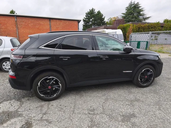 DS Automobiles DS7 (Crossback)