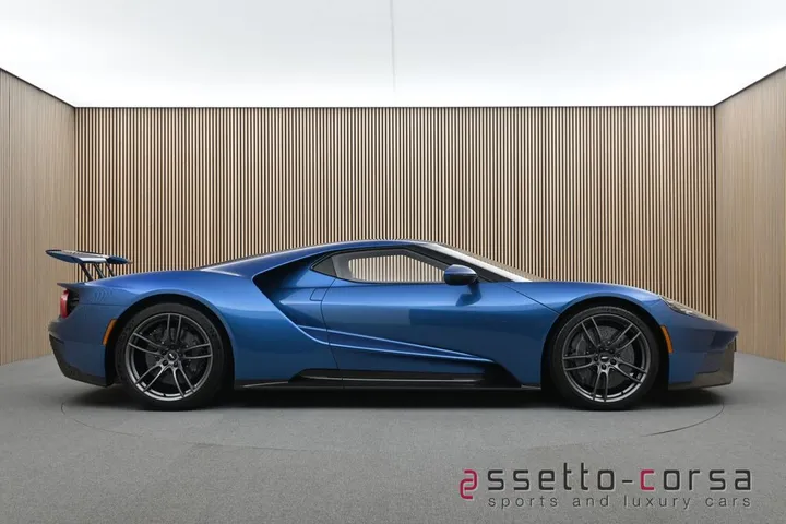 Ford GT