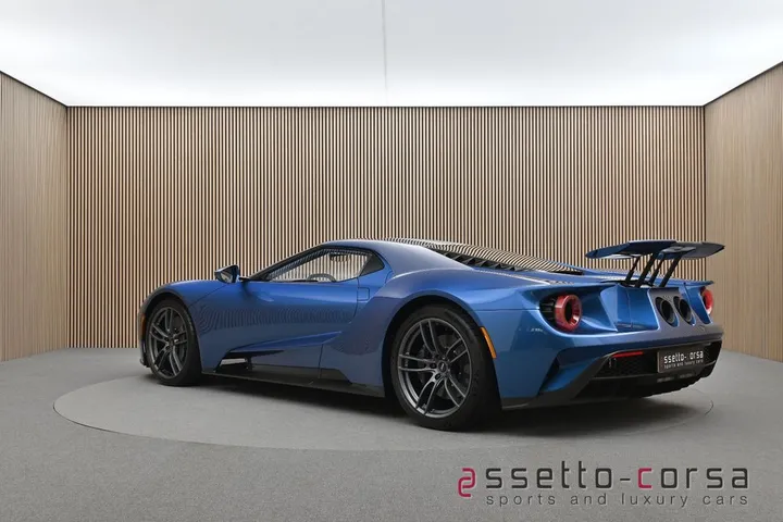 Ford GT