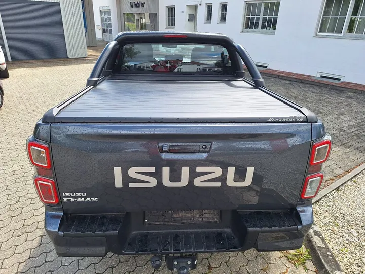Isuzu D-Max