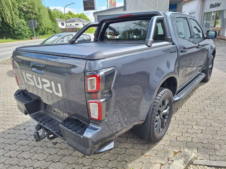 Isuzu D-Max