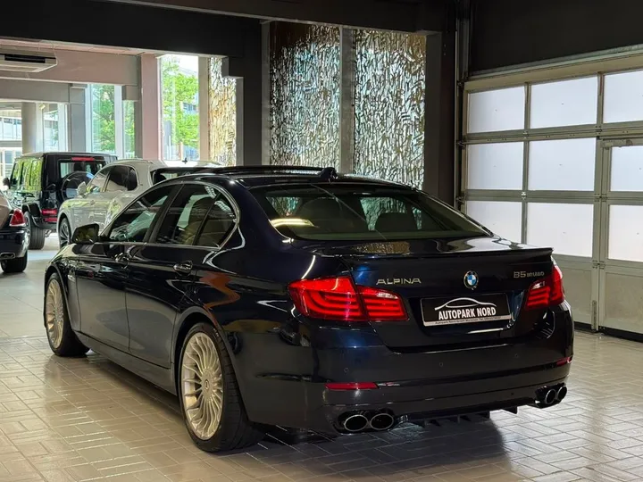 ALPINA B5