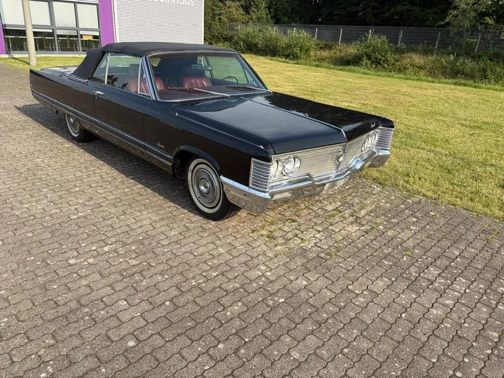 Chrysler Imperial