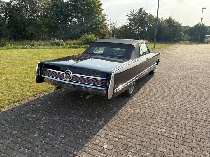 Chrysler Imperial