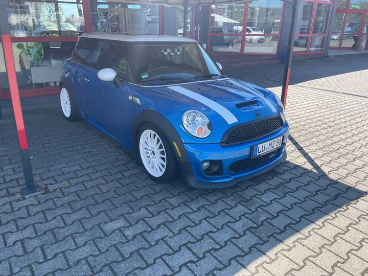 MINI Cooper S