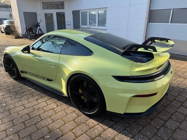 Porsche 992
