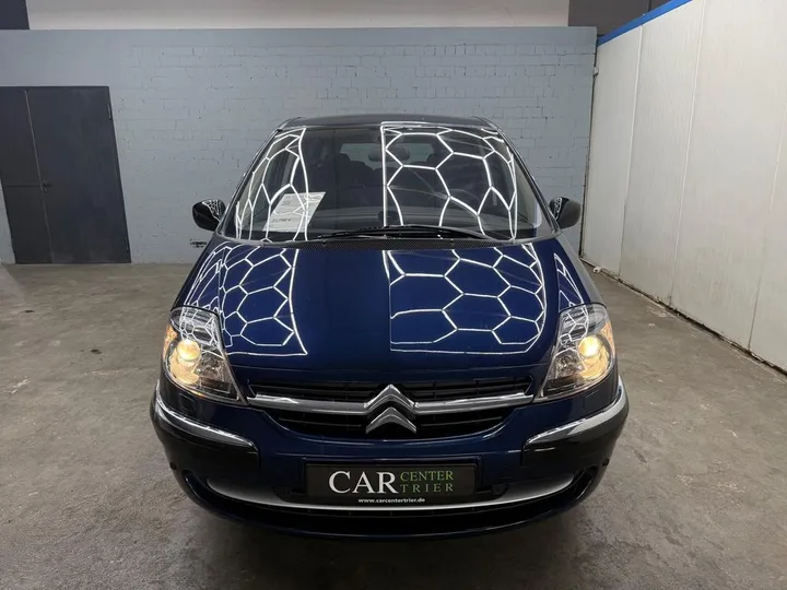 Citroën C8
