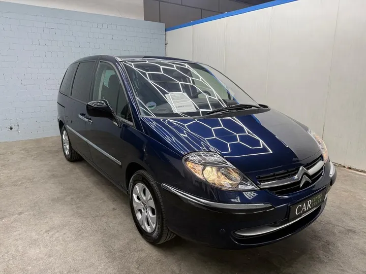 Citroën C8