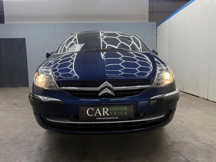 Citroën C8