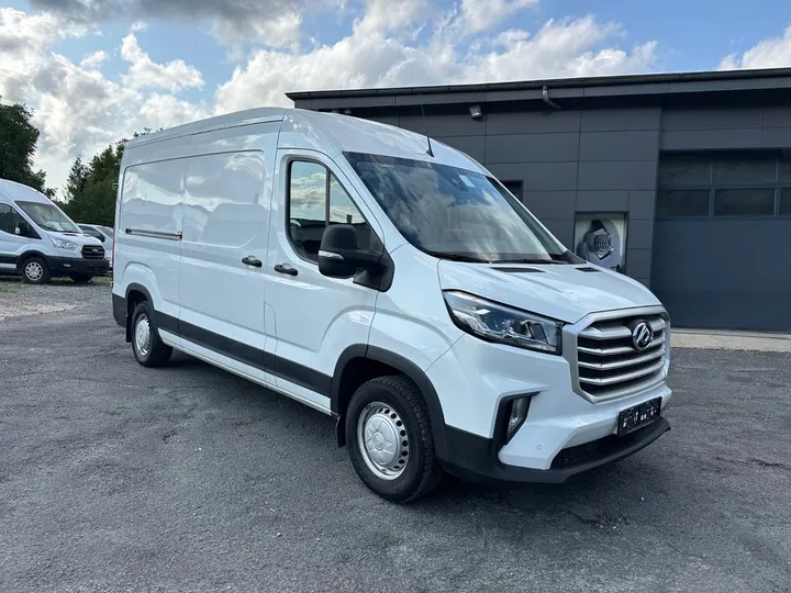 Maxus Deliver 9