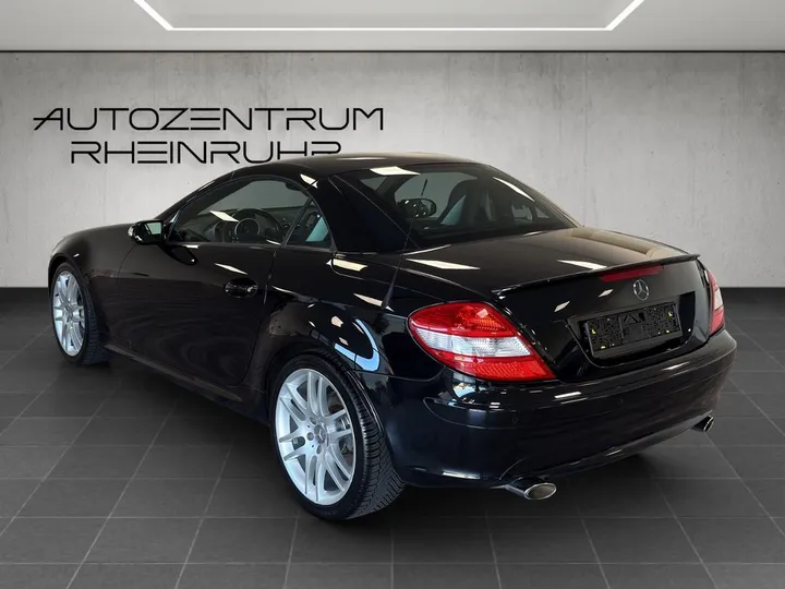 Mercedes-Benz SLK 350