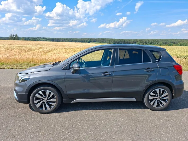 Suzuki (SX4) S-Cross