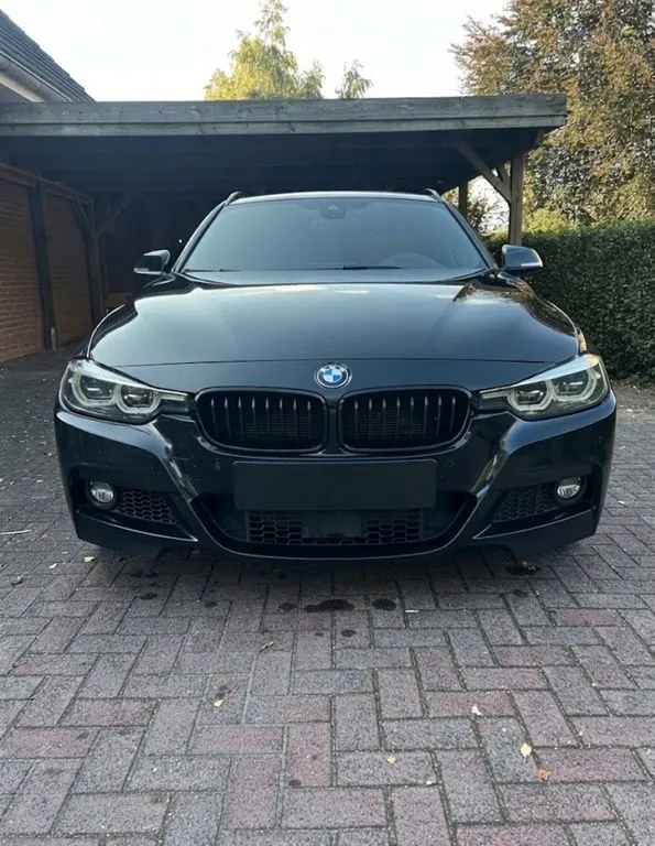 BMW 335