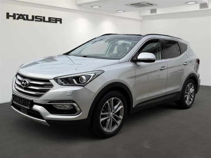 Hyundai SANTA FE