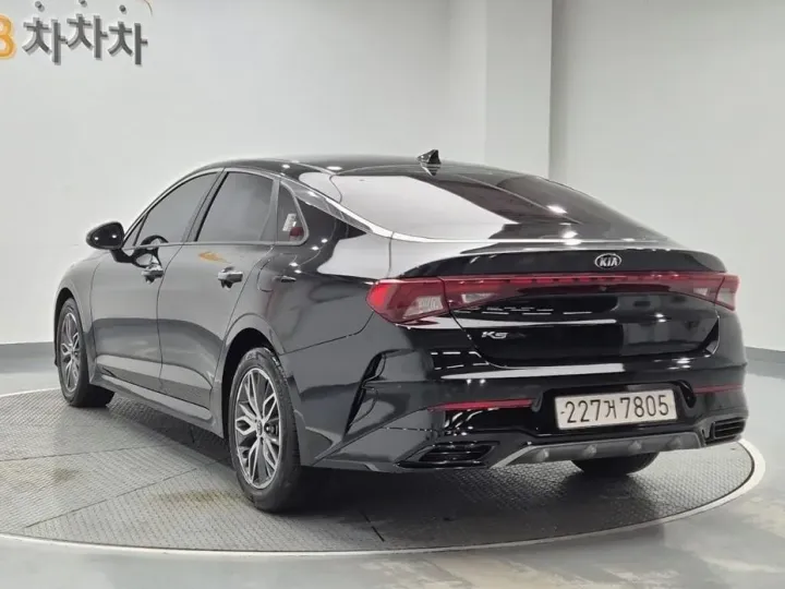 Kia K5