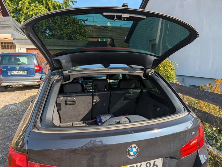 BMW 525