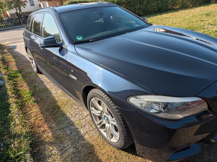 BMW 525