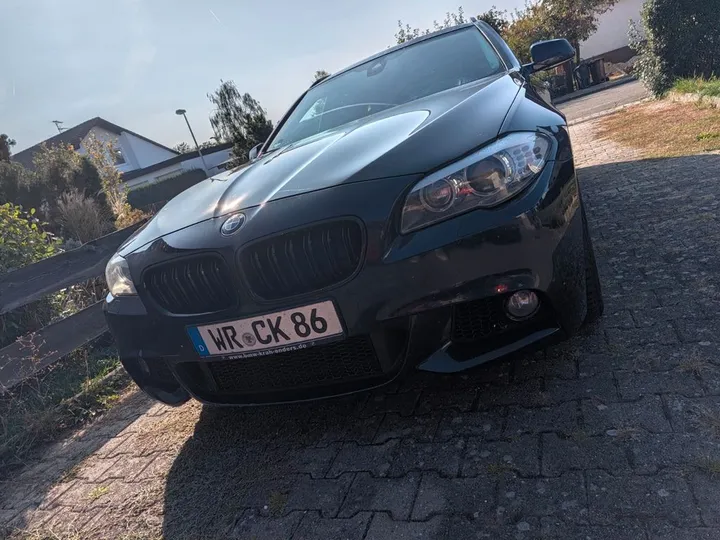 BMW 525